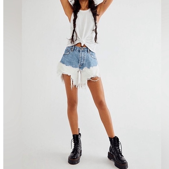 One Teaspoon DipDye Frankie Out Raw Hem Denim Short 26 Edgy Distressed Denim - Picture 1 of 16